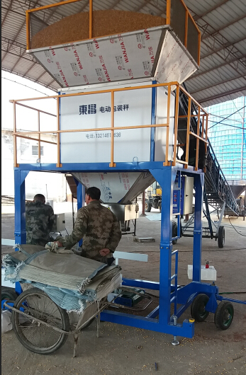 電動氣動包裝秤比較起來哪個更好 電動氣動包裝秤比較起來哪個更好