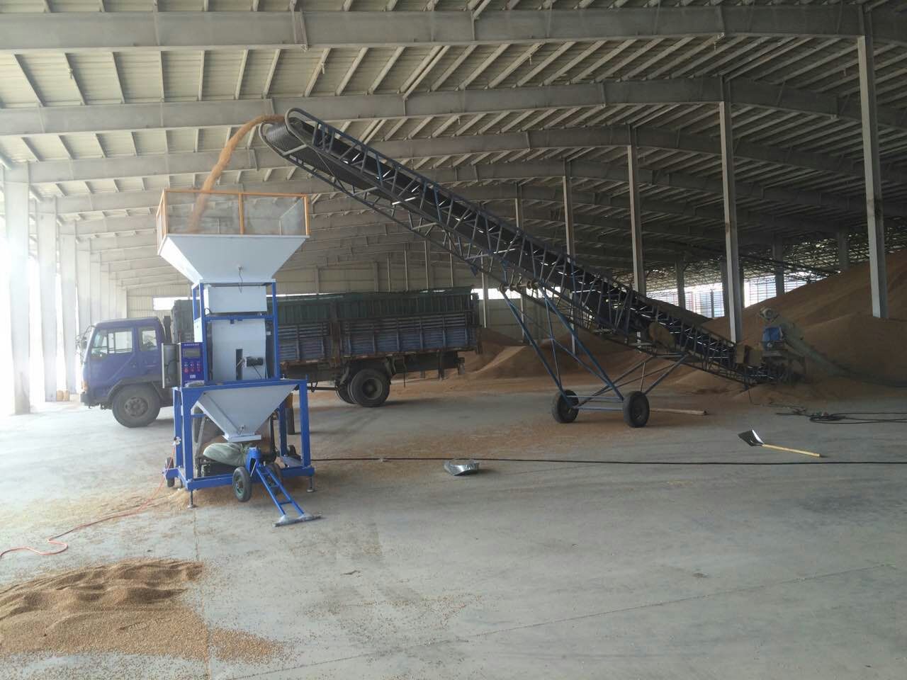 東昌電動流量秤,糧食計量裝車好幫手 東昌電動流量秤,糧食計量裝車好幫手